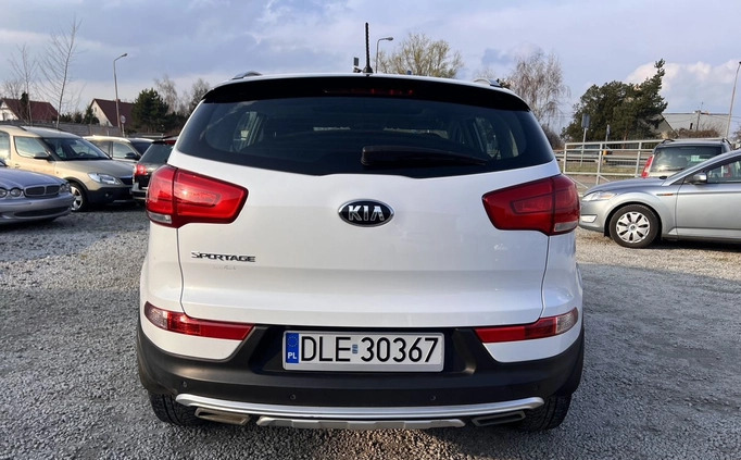 Kia Sportage cena 56850 przebieg: 99852, rok produkcji 2016 z Ciechanowiec małe 137